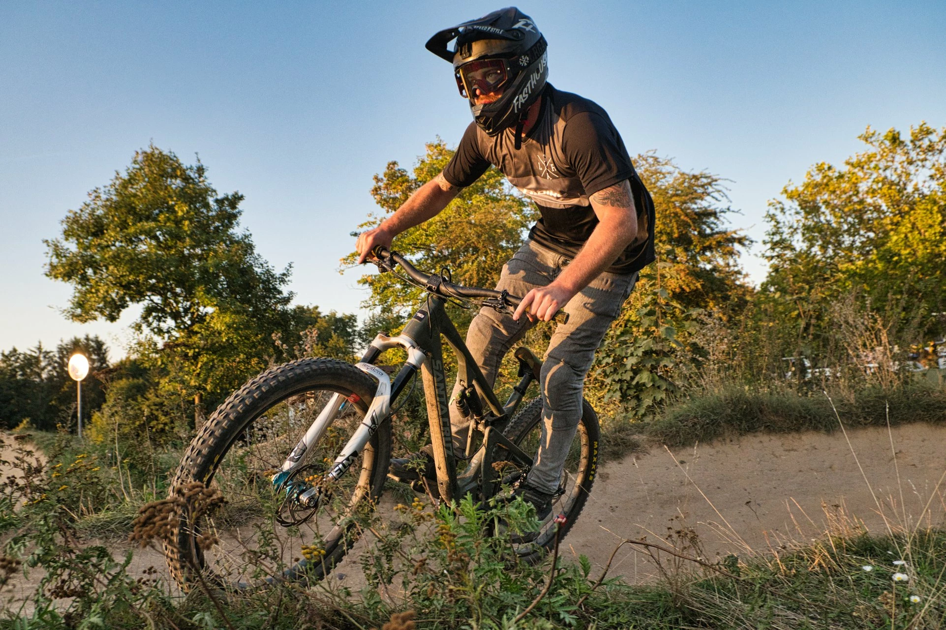 Vélos complets Soldes -Vélos complets Soldes 119675592 3558547590842915 8565188063317817403 n